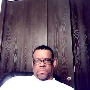 Meet your Posher, Melvin